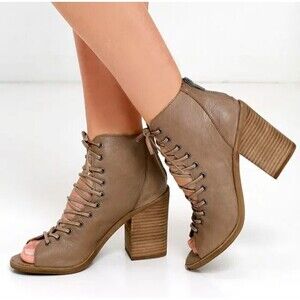 Steven Madden Temptng Stone Leather Lace-Up Ankle Boot Booties, 8.5
